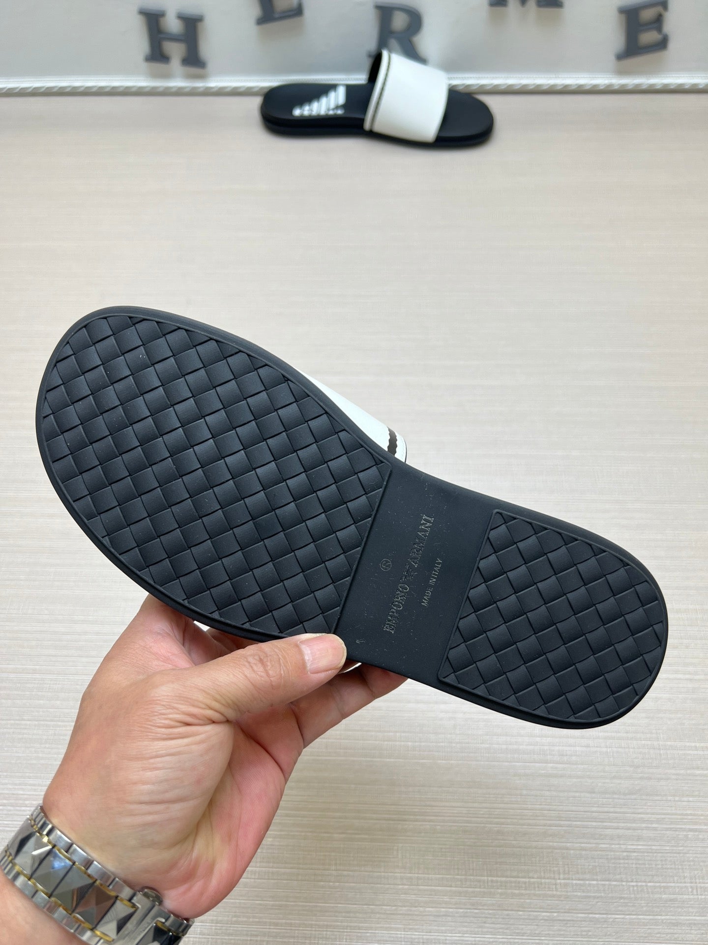 54A103Z Popular slippers