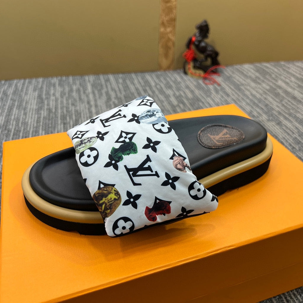 5XF120Z Popular leather quality Slippers