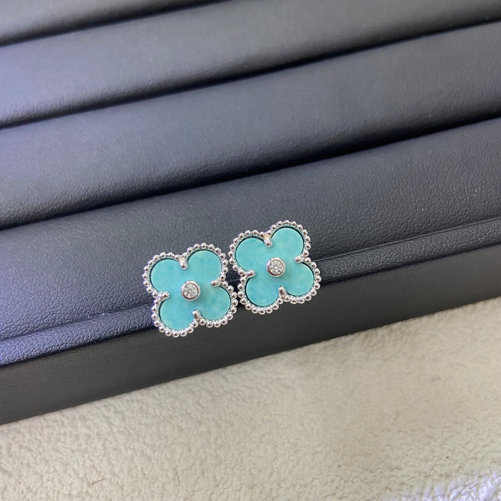 5XVA172X Popular    high quality rings,earrings,necklaces)