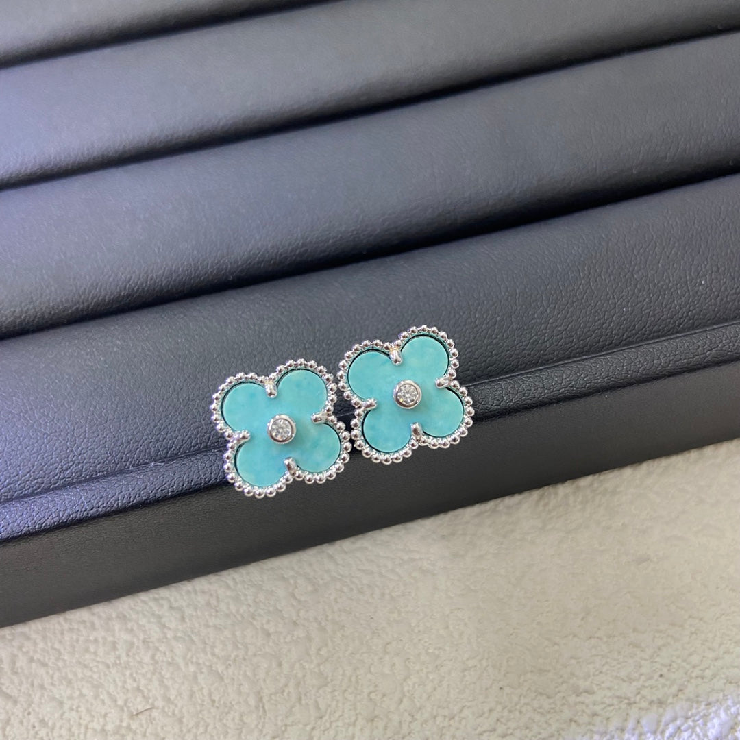 5XVA172X Popular    high quality rings,earrings,necklaces)