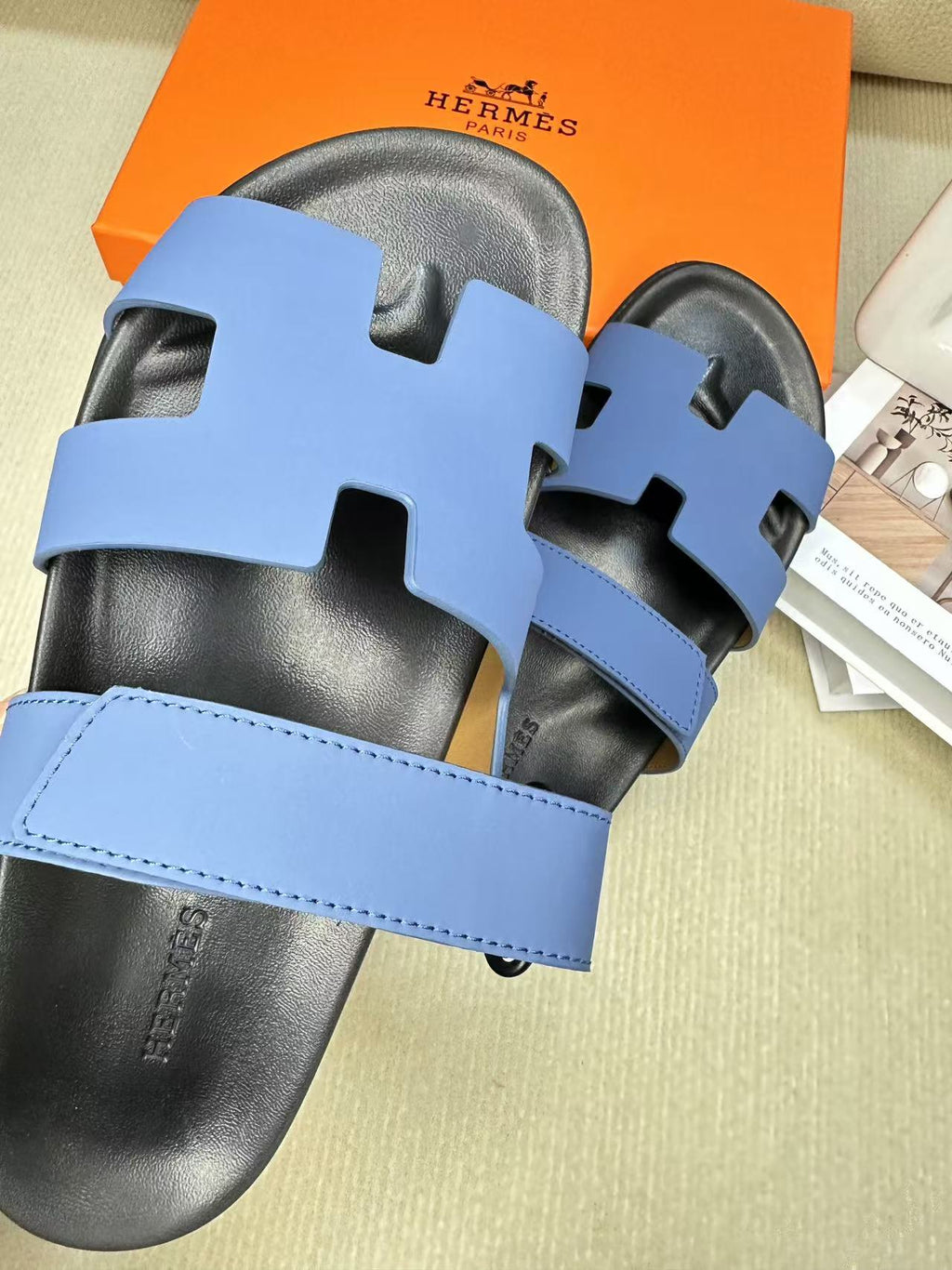 255QH26Z Popular leather shoes