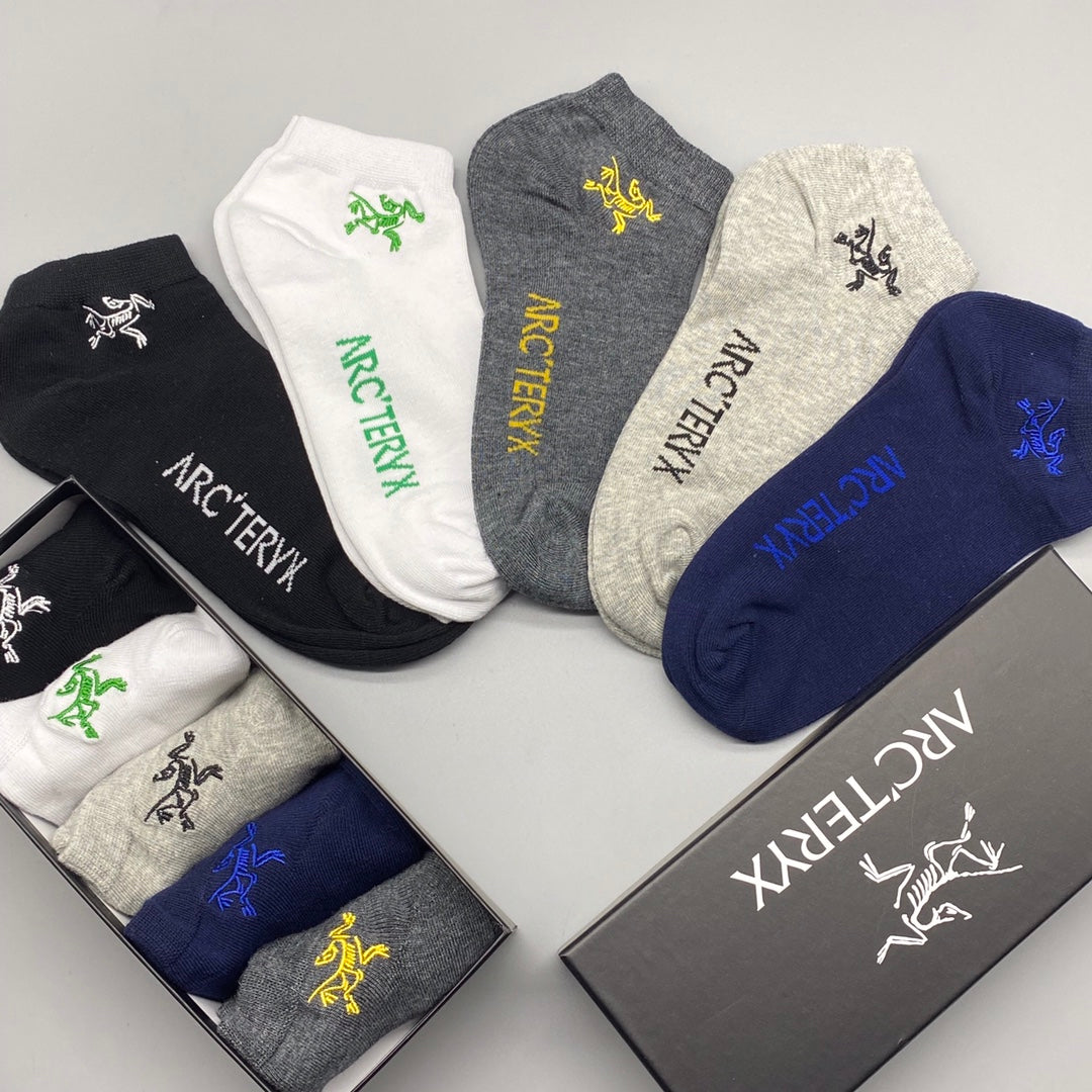 235QA43S Popular socks(5 pairs )