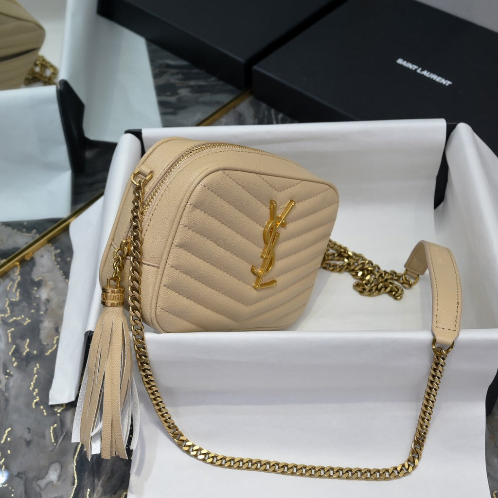 B1R46SL5  Popular leather bags
