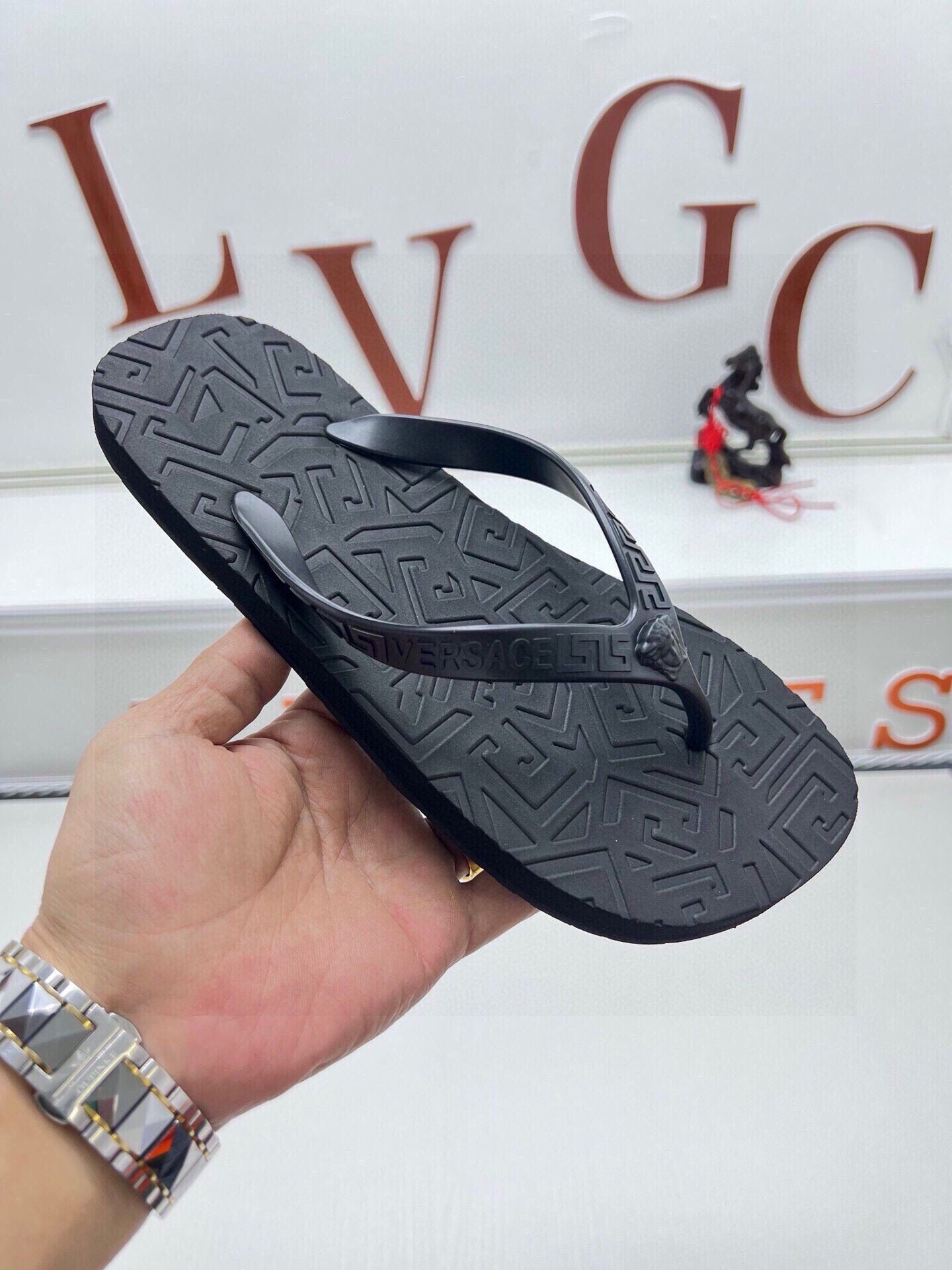 535ZV295Z Popular Slippers
