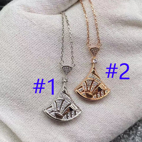 55QS418X Popular Necklaces