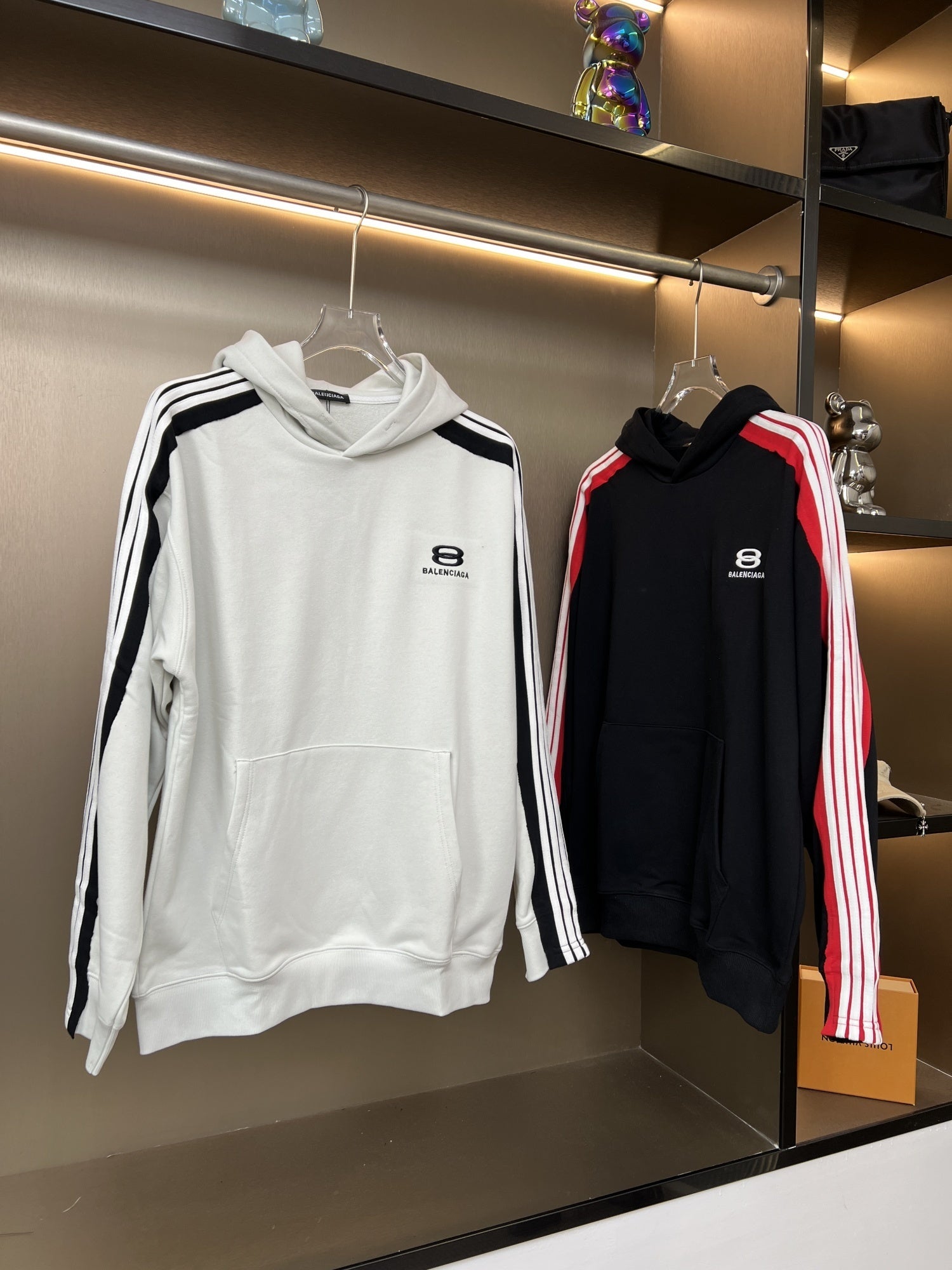 95ZJ343U Popular Sweaters