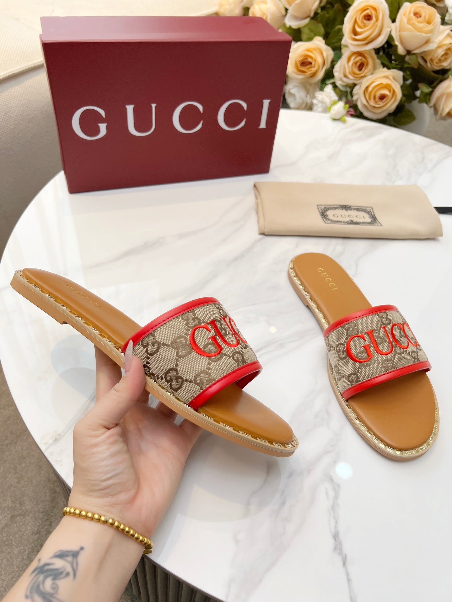255QB29Z Popular Slippers