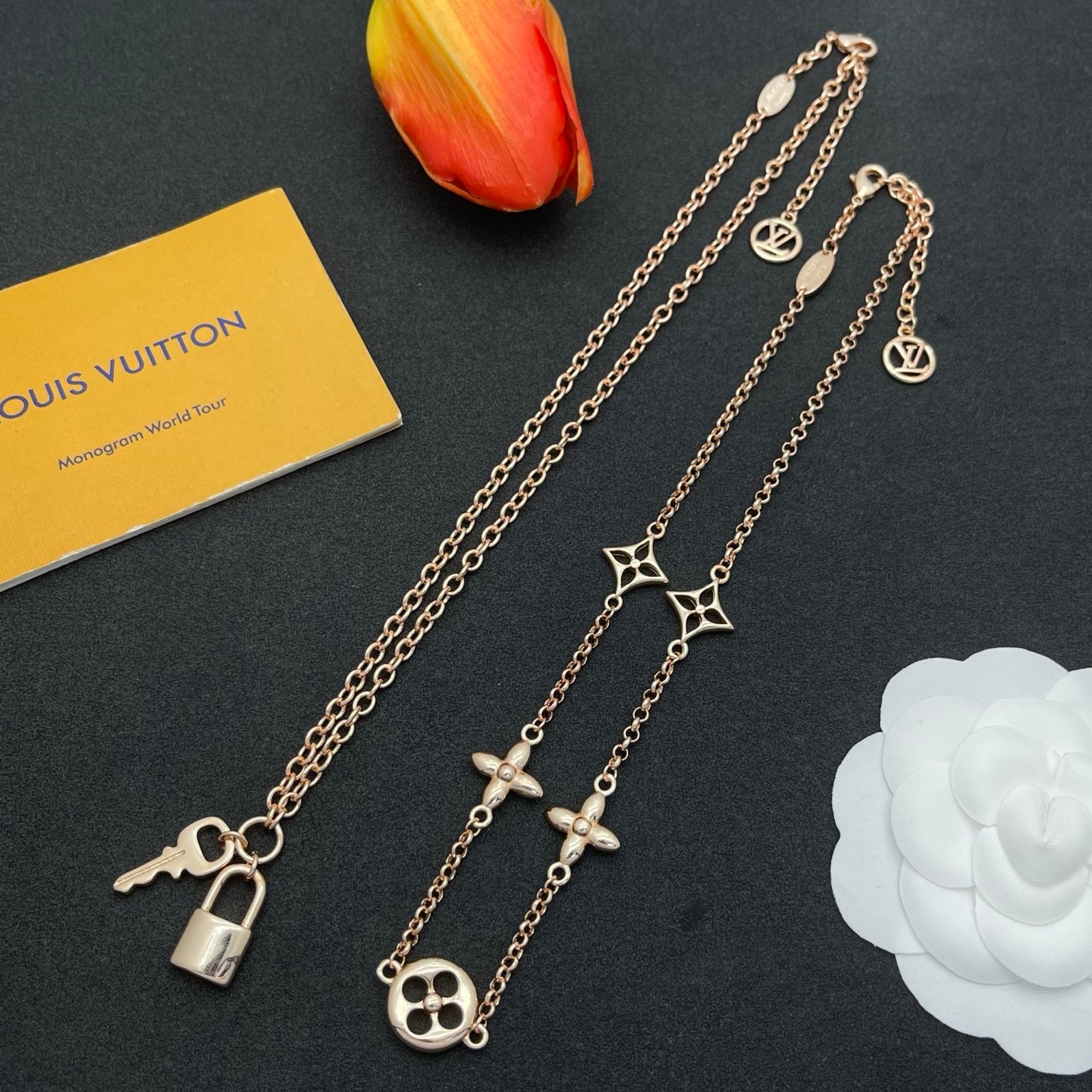 X1N36E64X Popular  Necklaces