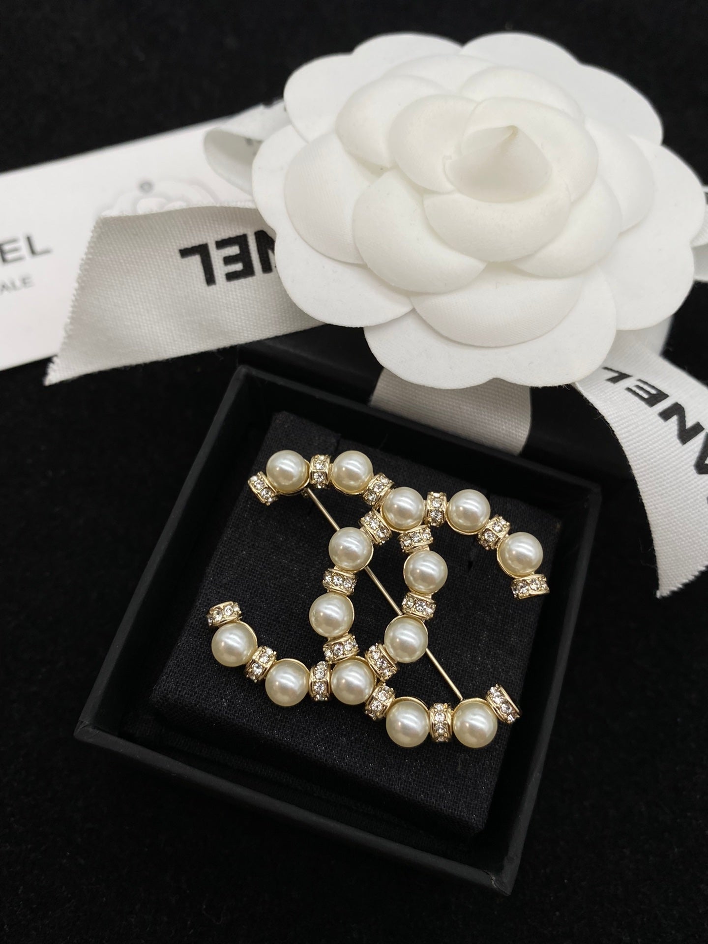55ZC95X Popular Brooch