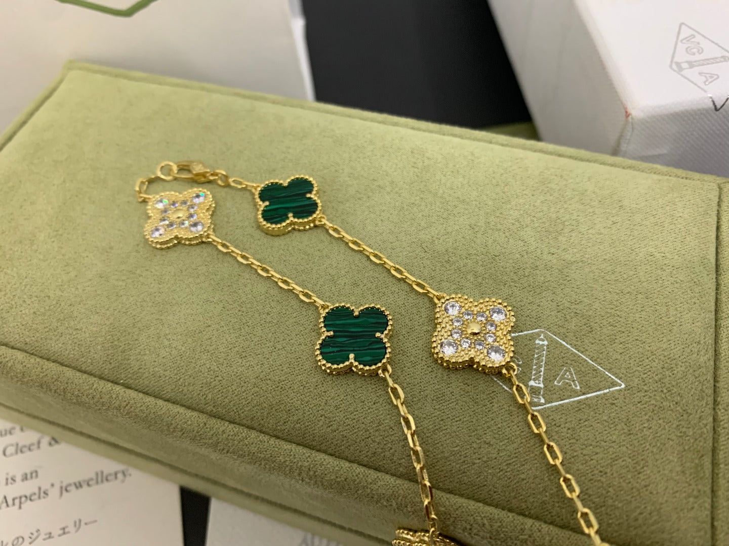 5XV191X Popular 10 flower necklaces