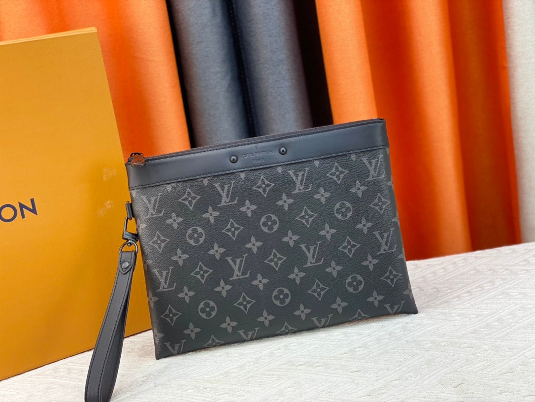 1XE401B Popular   leather bag