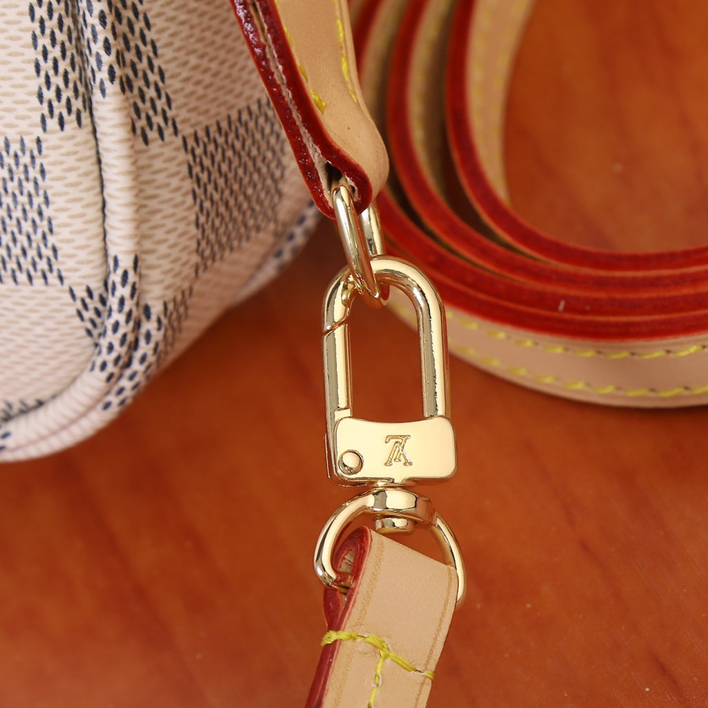 XE17B Popular  leather bag 