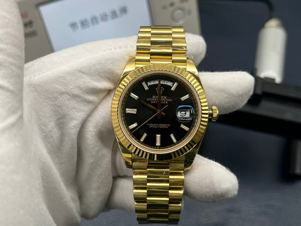 136RL12L Popular Watches