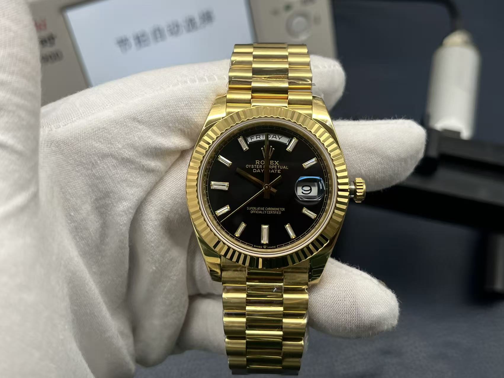 136RL12L Popular Watches