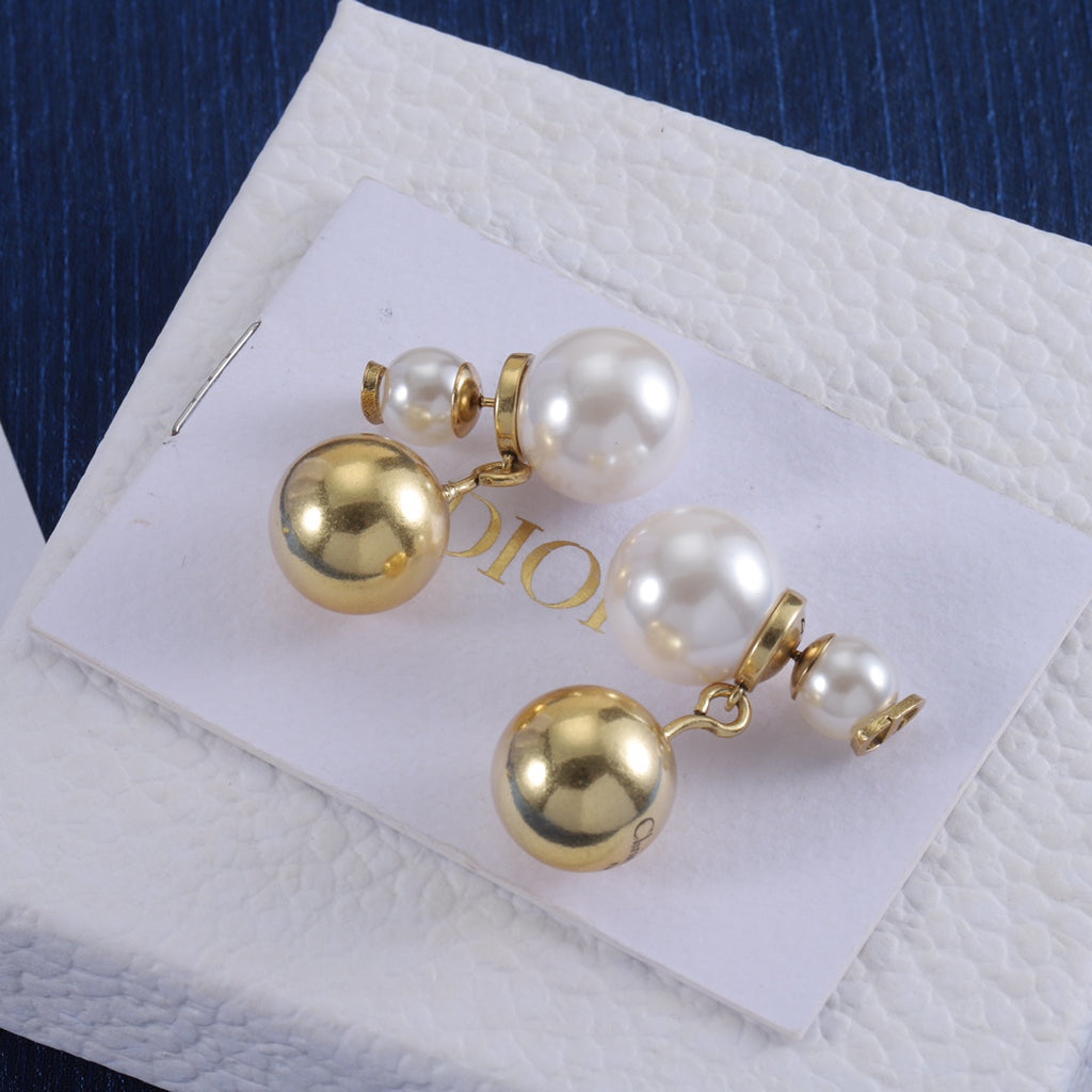 14D775E Popular  Earrings