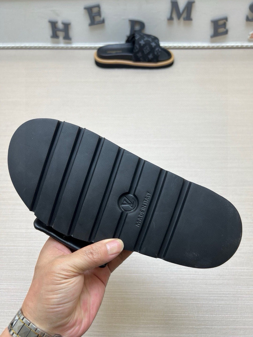 5QE8Z Popular Slippers