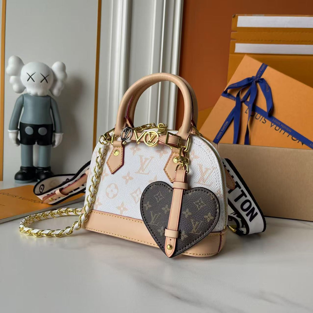 146PE95B Popular leather bag