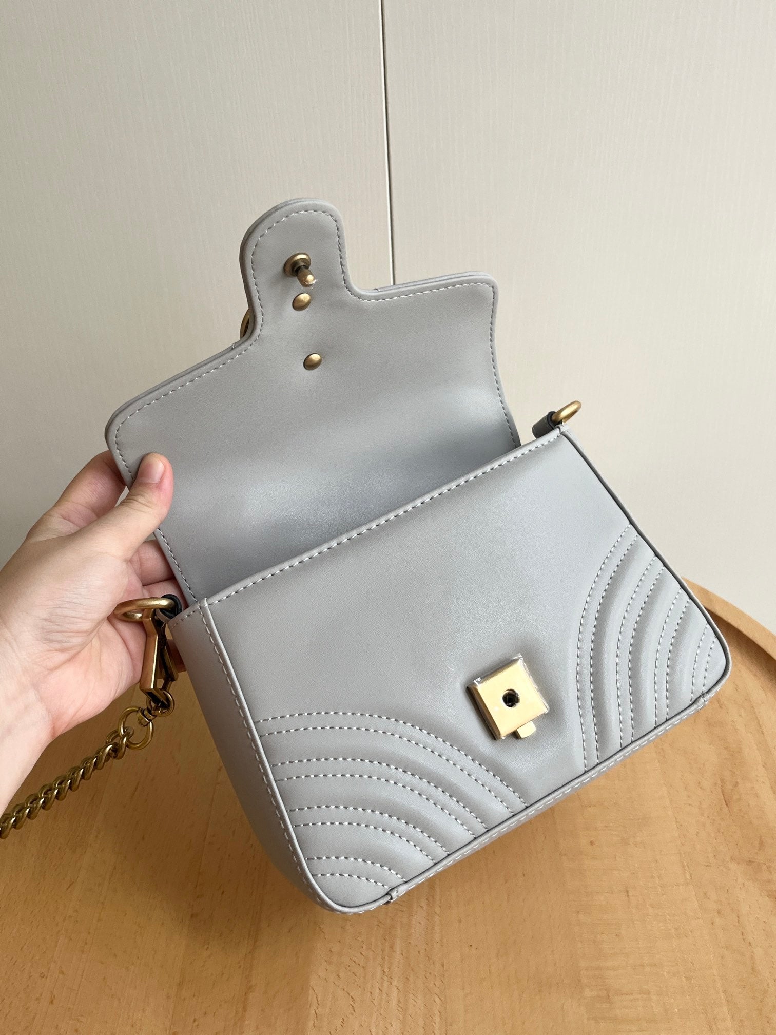 1XB445B Popular   leather bag