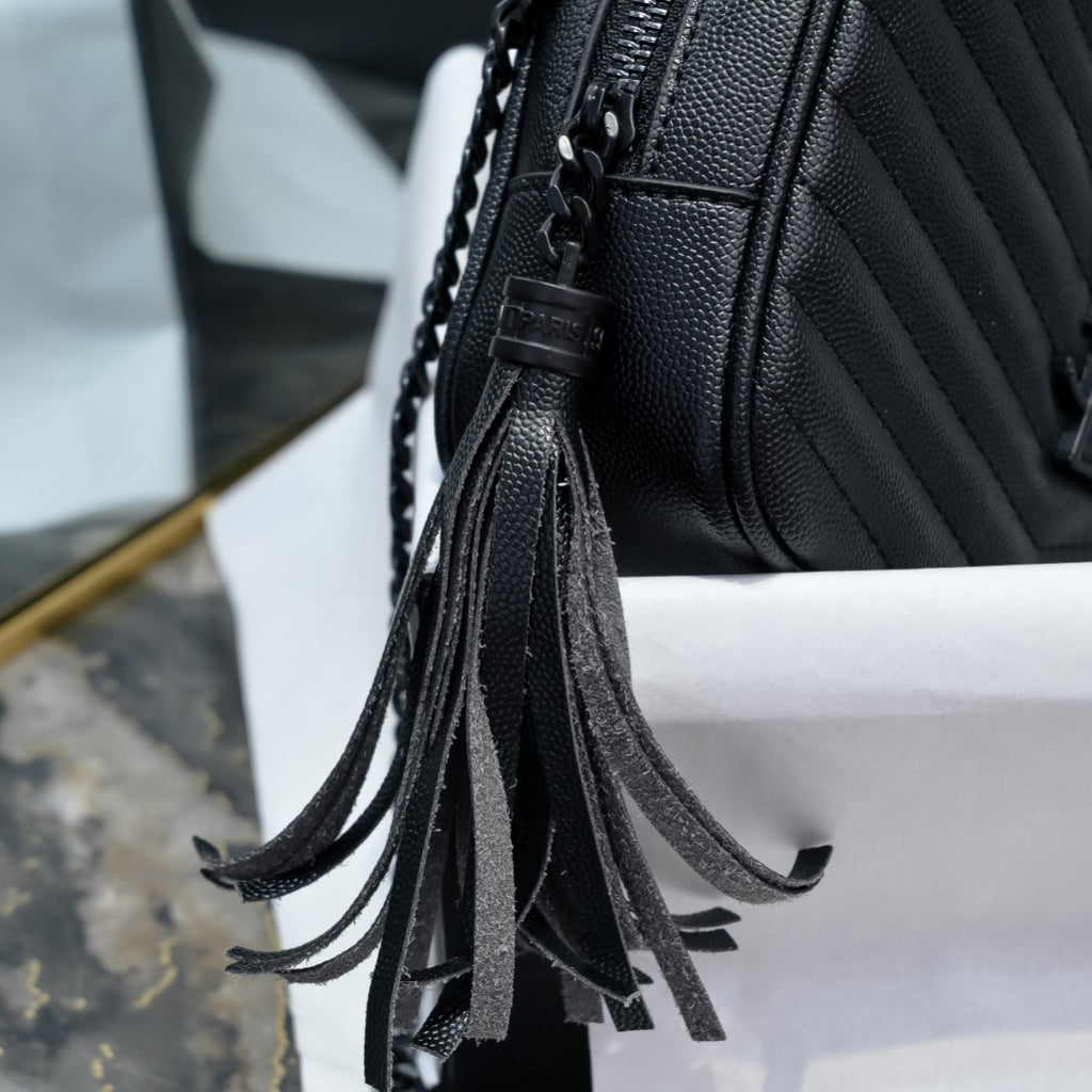 B1R46SL5  Popular leather bags