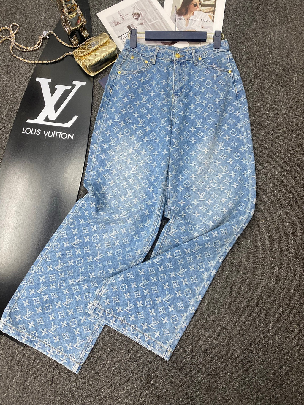 256XE63U Popular Pants fashion jeans