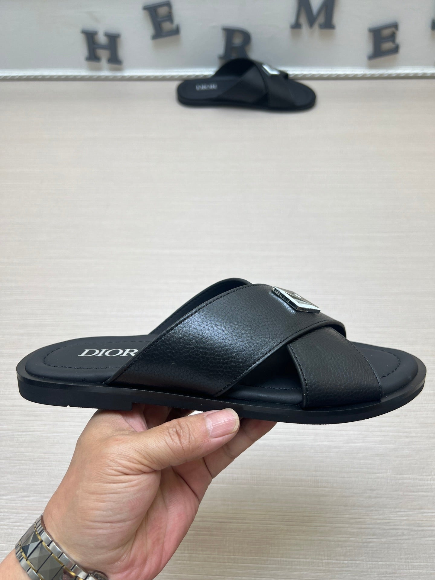 54D77Z Popular  slippers
