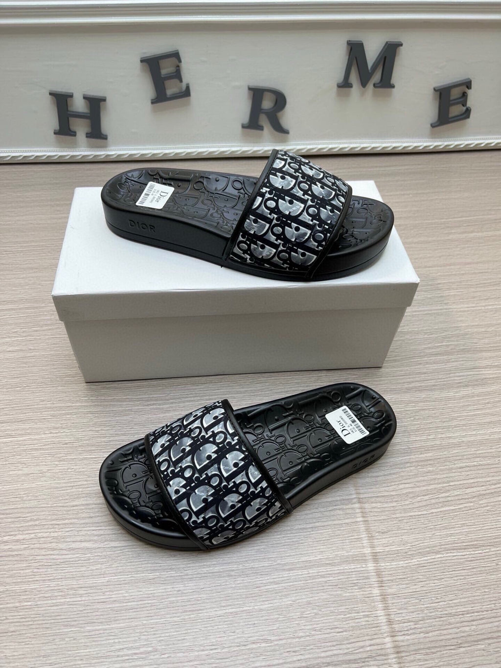 5LD214Z Popular Slippers