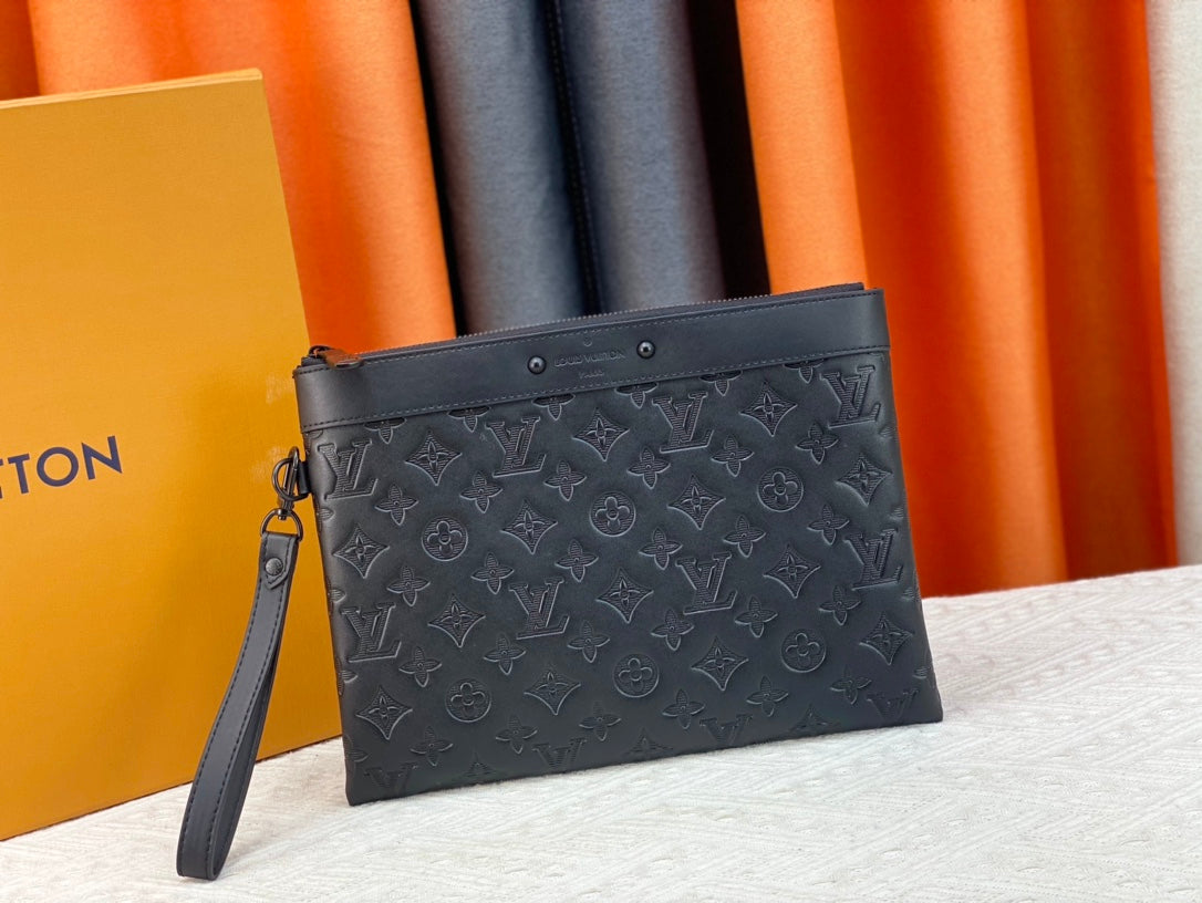 1XE401B Popular   leather bag