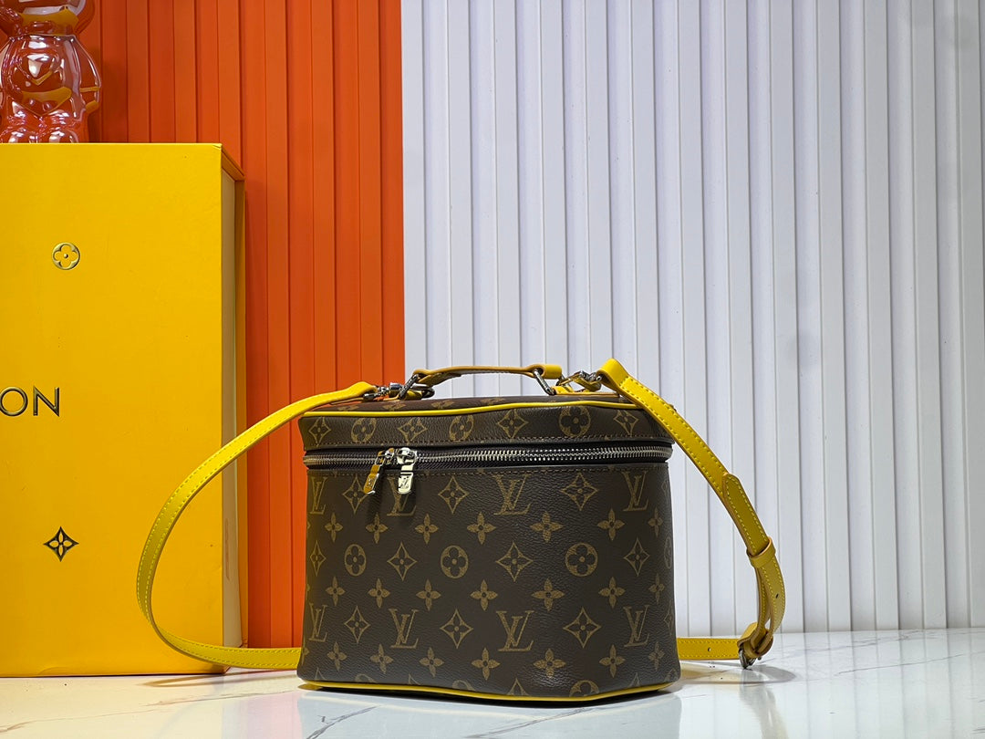 15XE10B Popular  leather bag