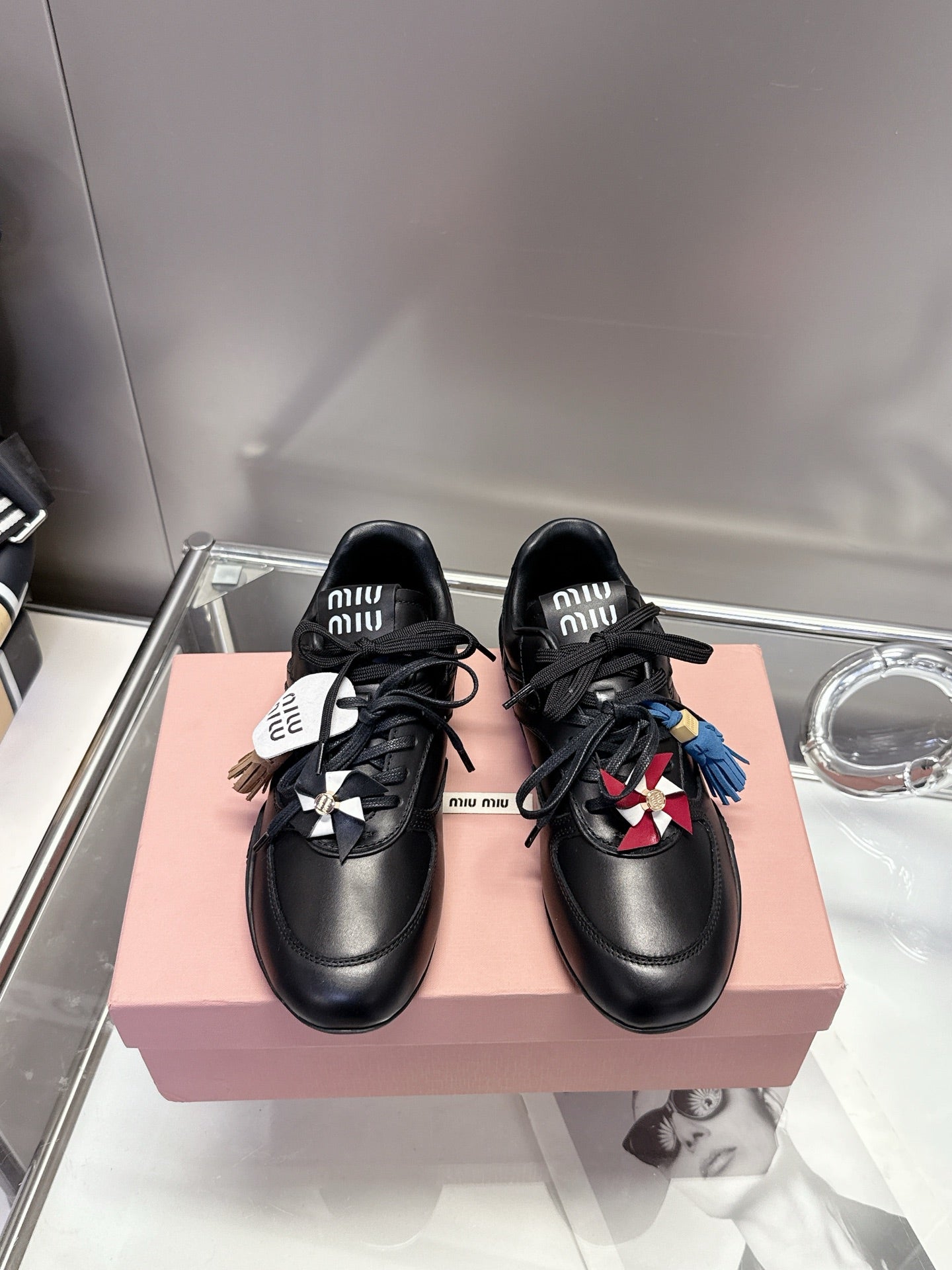 2105QA261Z Popular high-quality Shoes