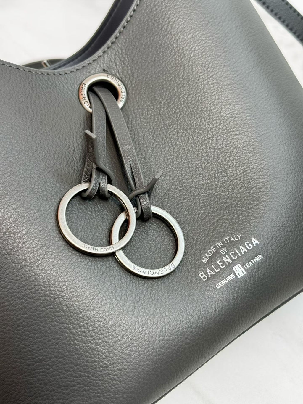 146PJ144B Popular leather bags