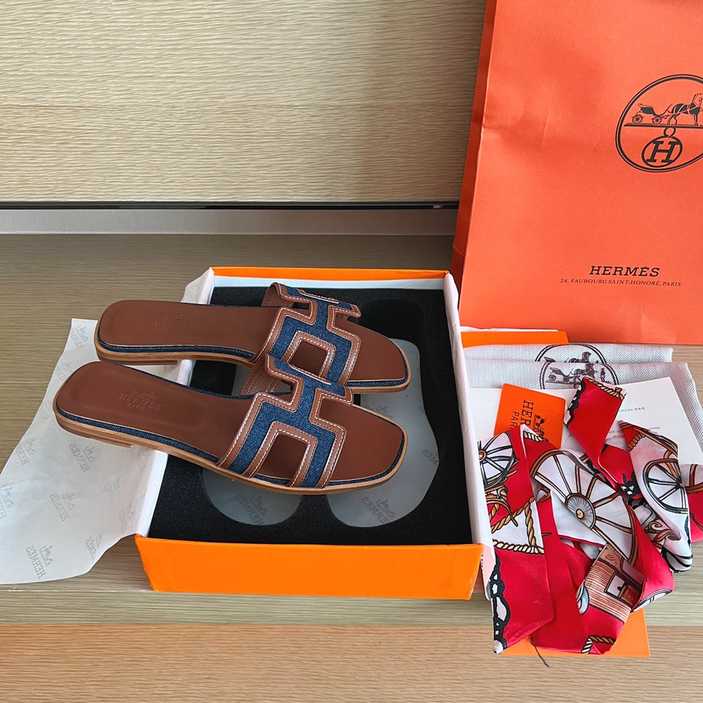 1ZH240Z Popular Slippers
