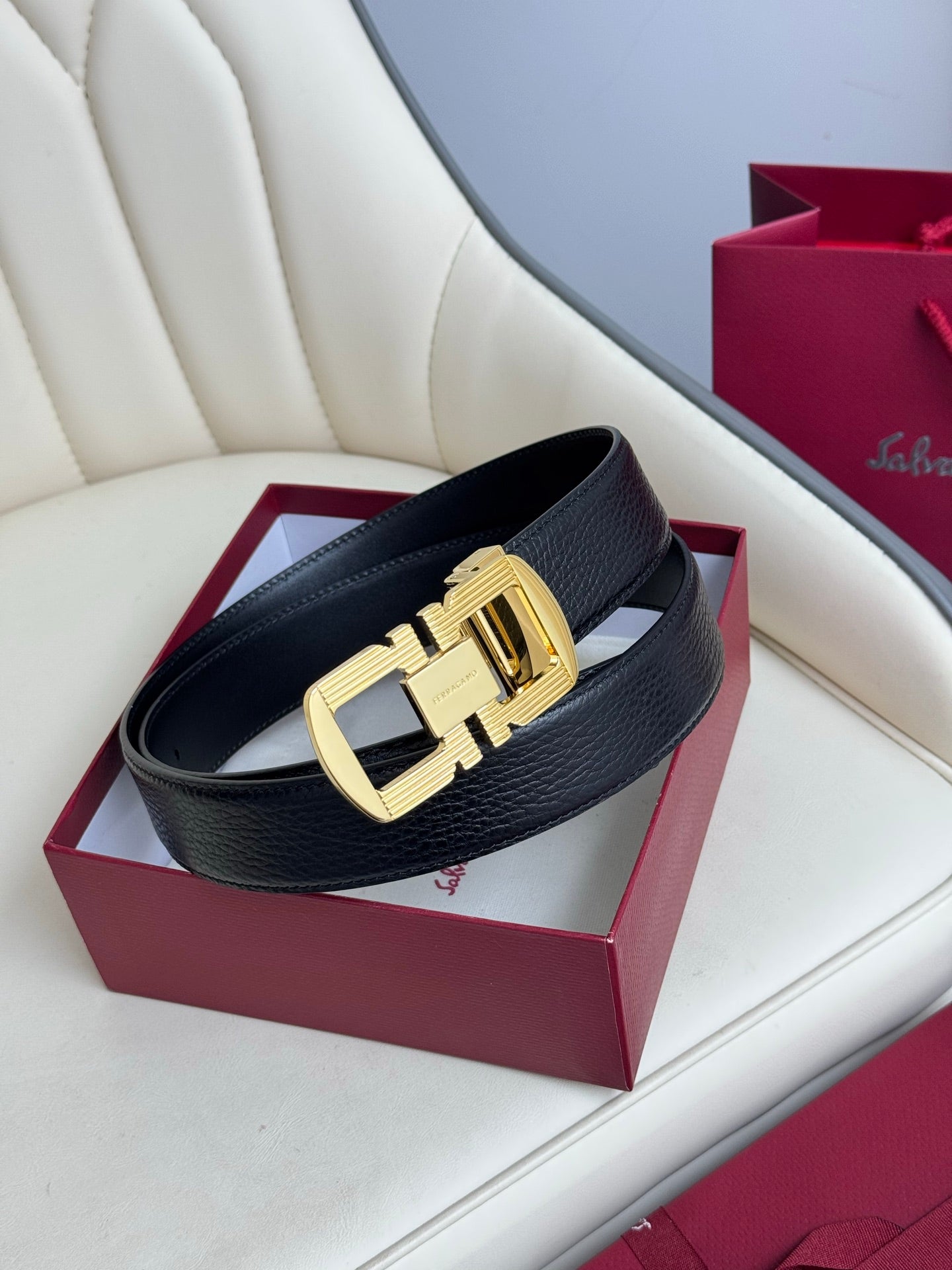 1115QA54P Popular High quality belt With full package