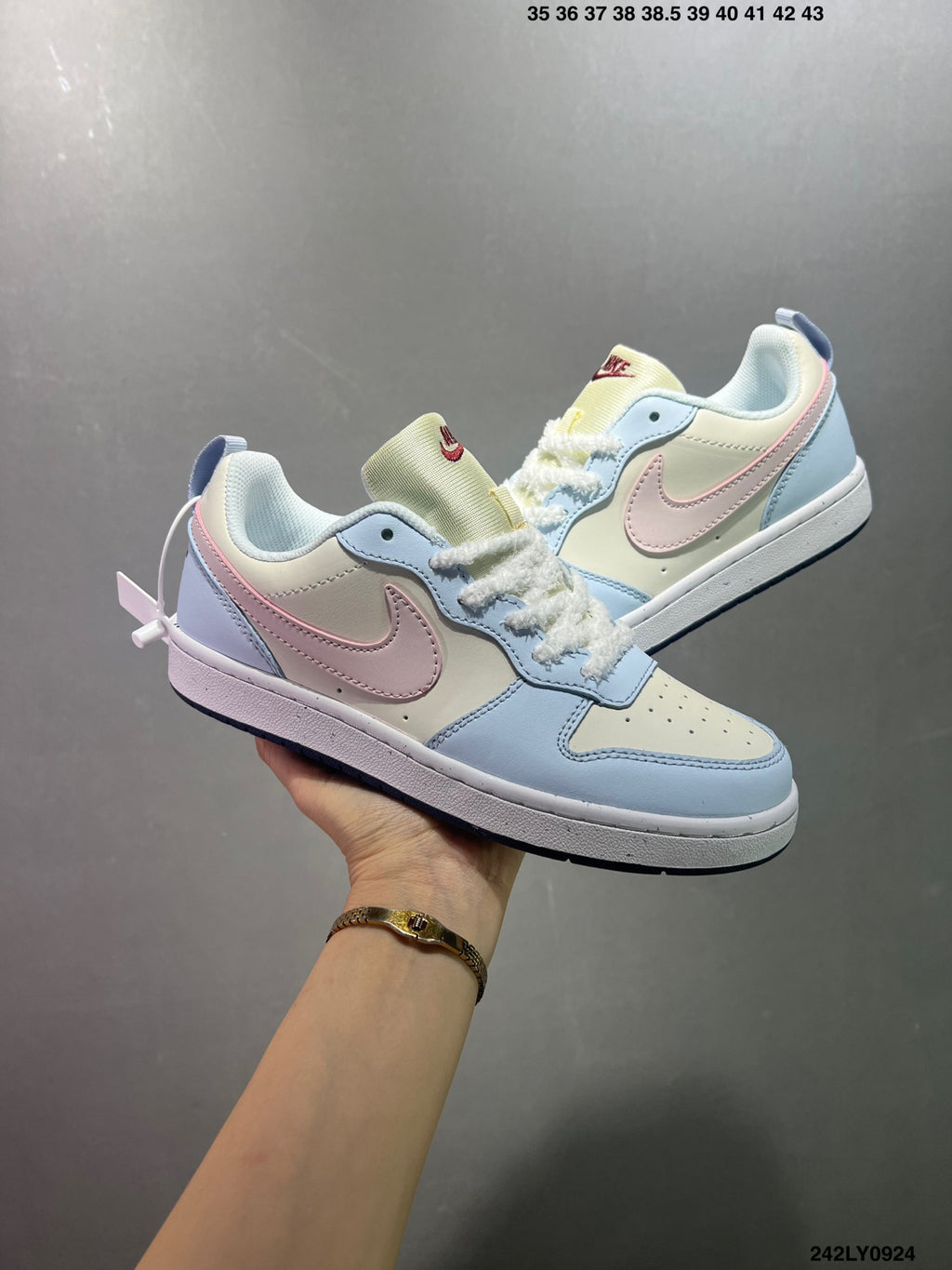 435ZA21Z Popular shoes (No box)