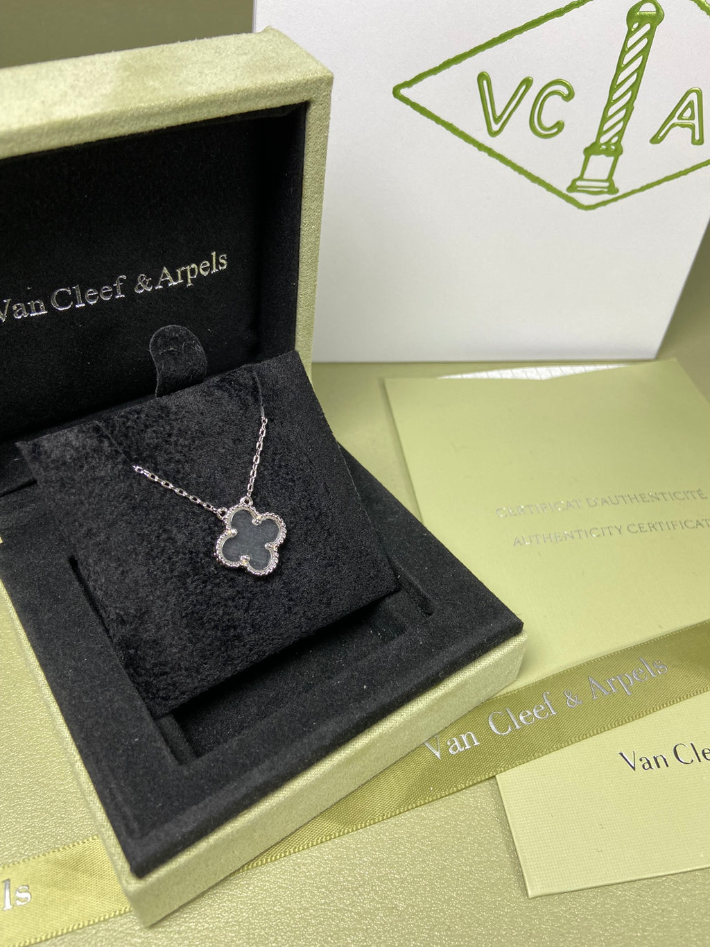 5XVA171X Popular   high quality bracelets,necklaces)