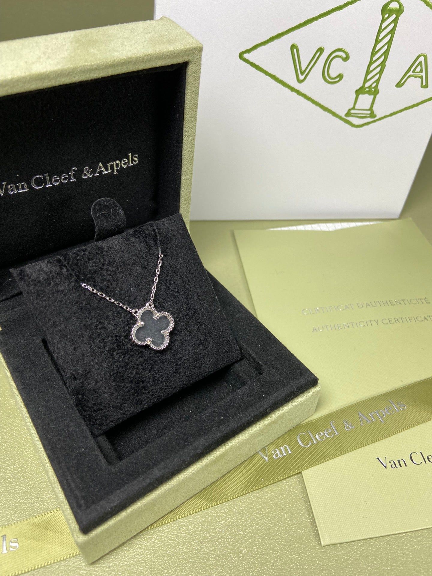 5XVA171X Popular   high quality bracelets,necklaces)