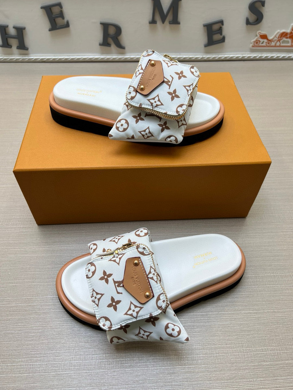 5QE1Z Popular Slippers