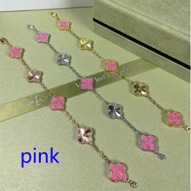 5XVA181K  Popular bracelets  5 flowers normal size1.5cm flower