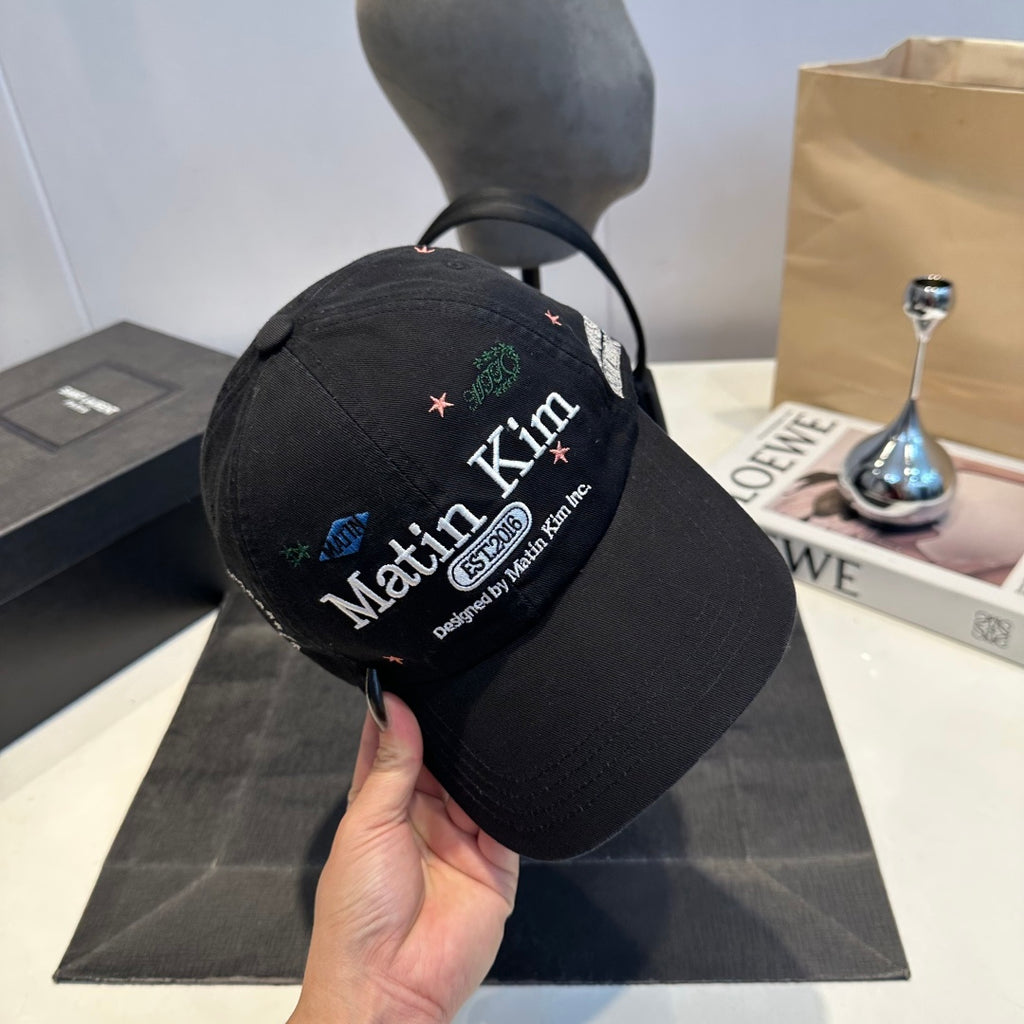16XA8M Popular hats