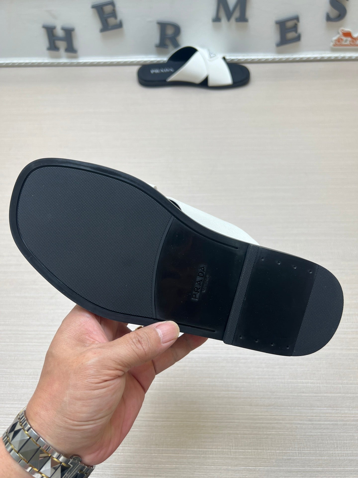 54PD71Z Popular slippers