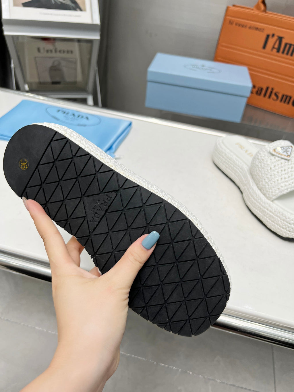 14PD27Z Popular slippers