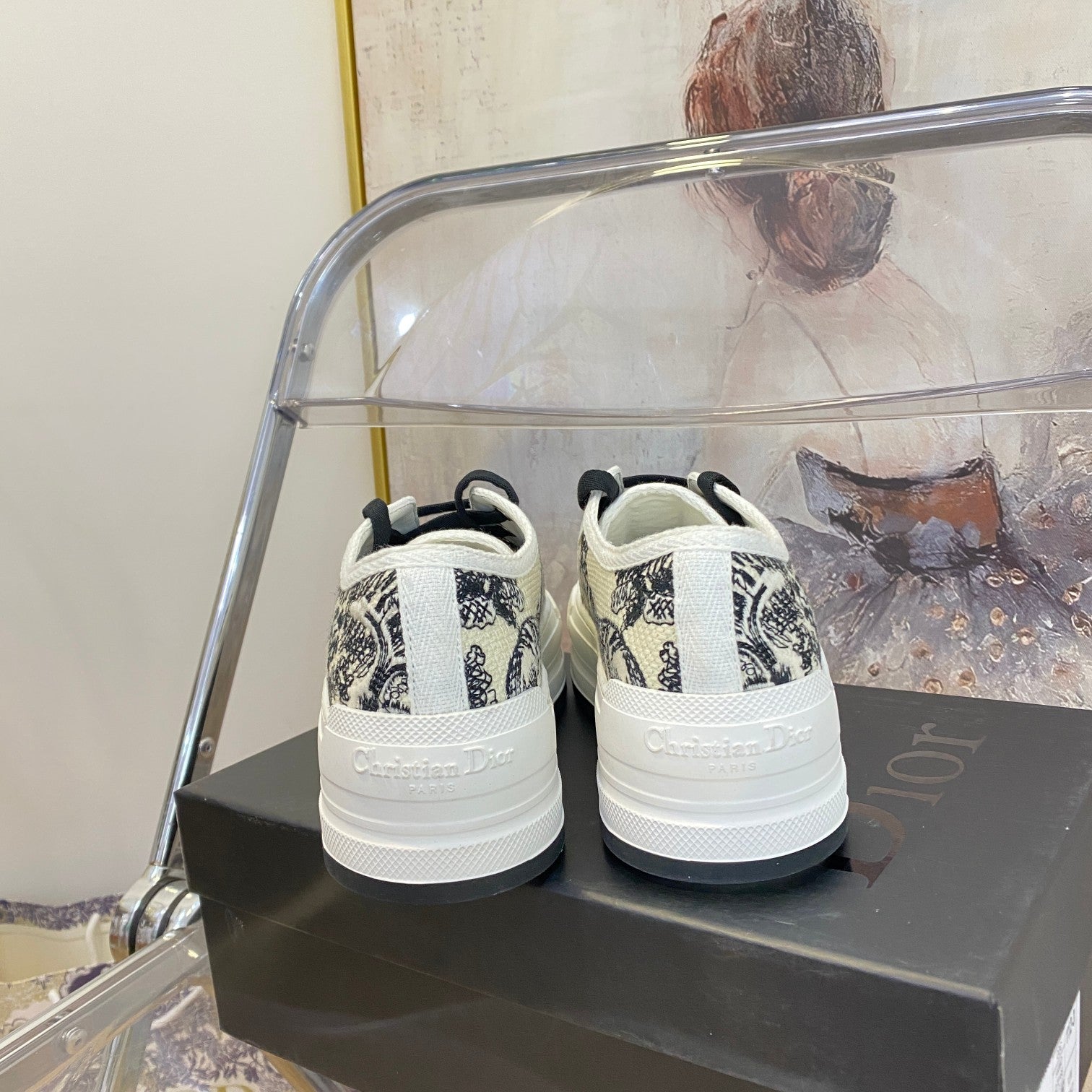 1XD67Z Popular shoes