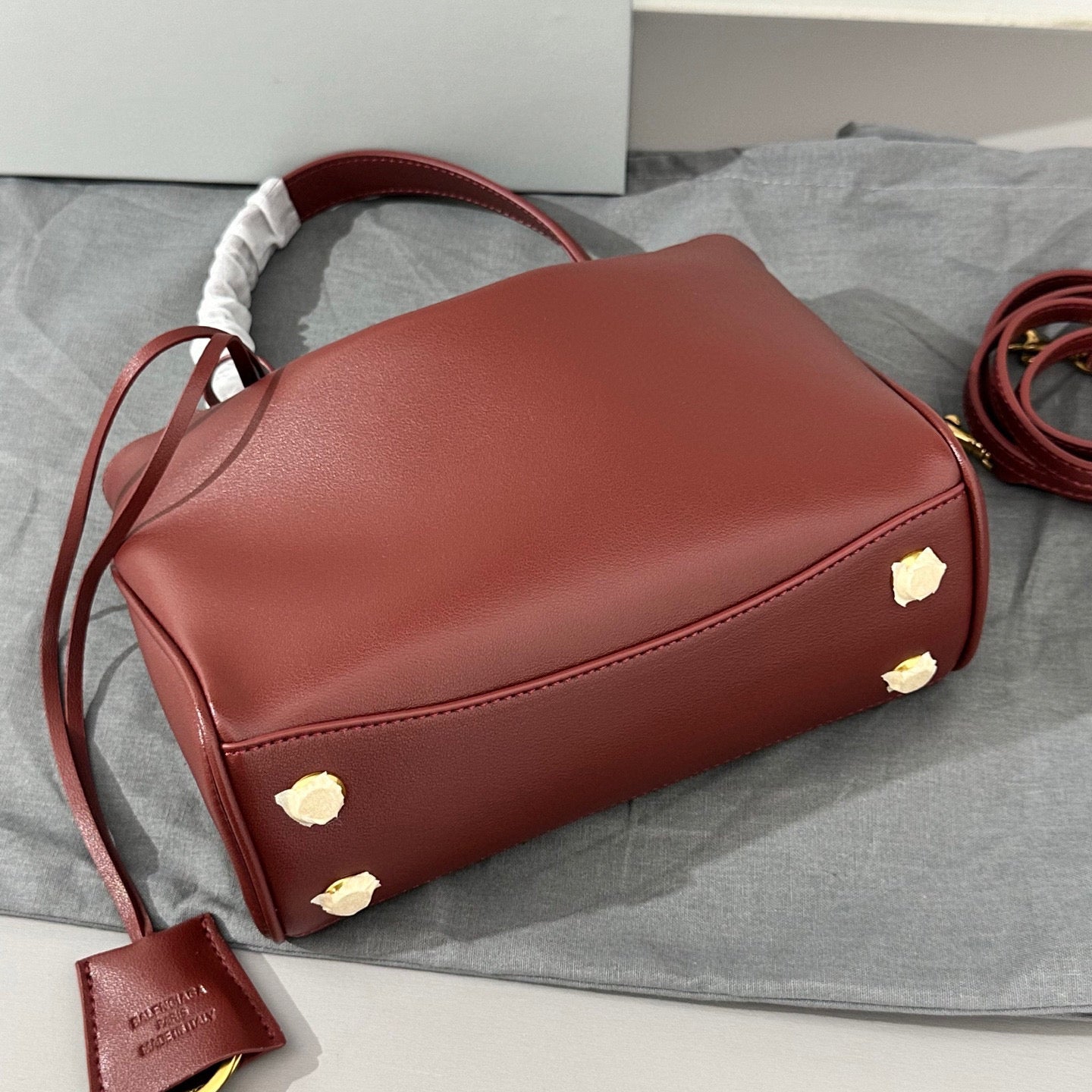 B1X56J30 Popular high-quality leather bag