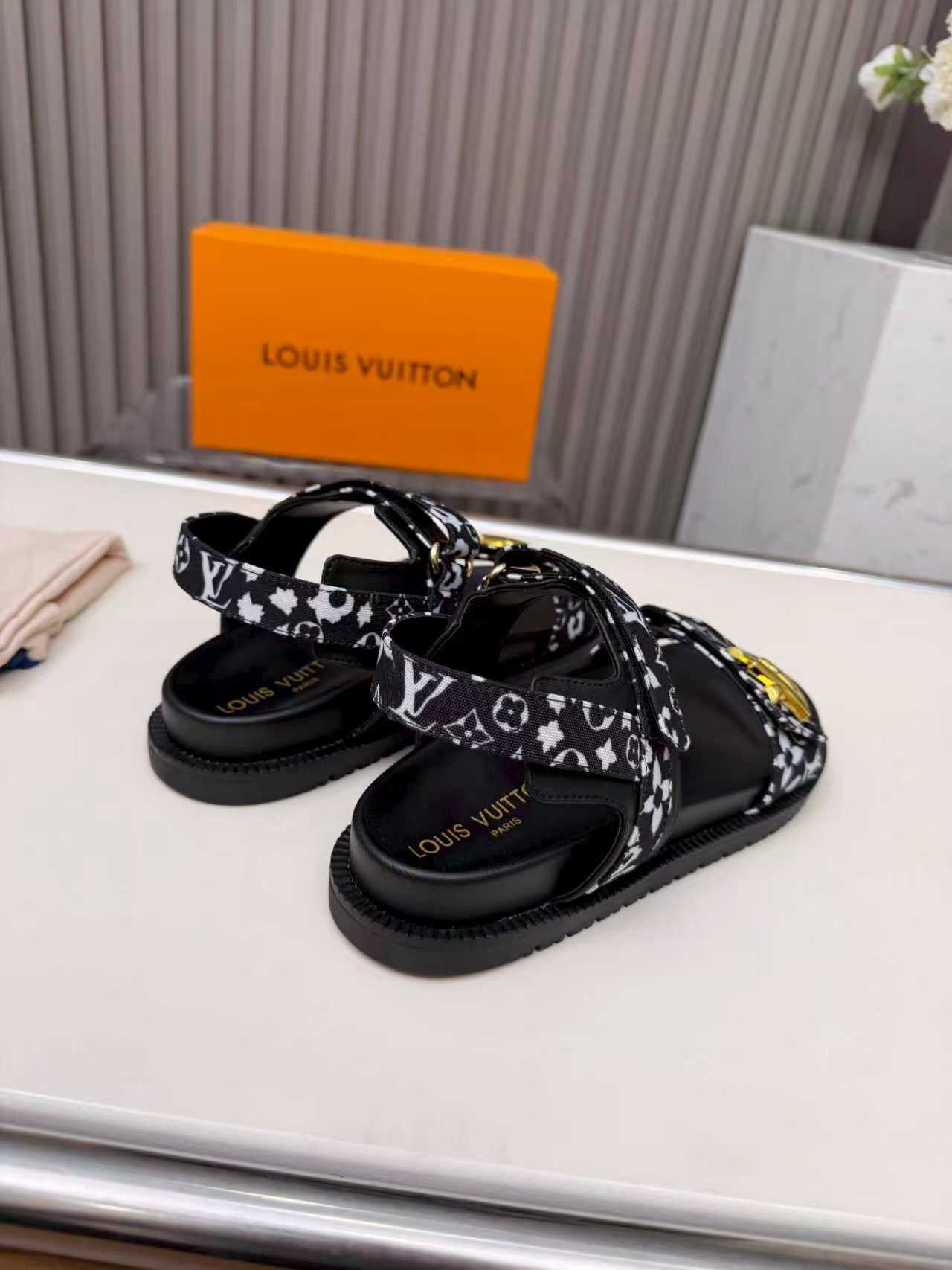 236PE16Z Popular high-quality Shoes