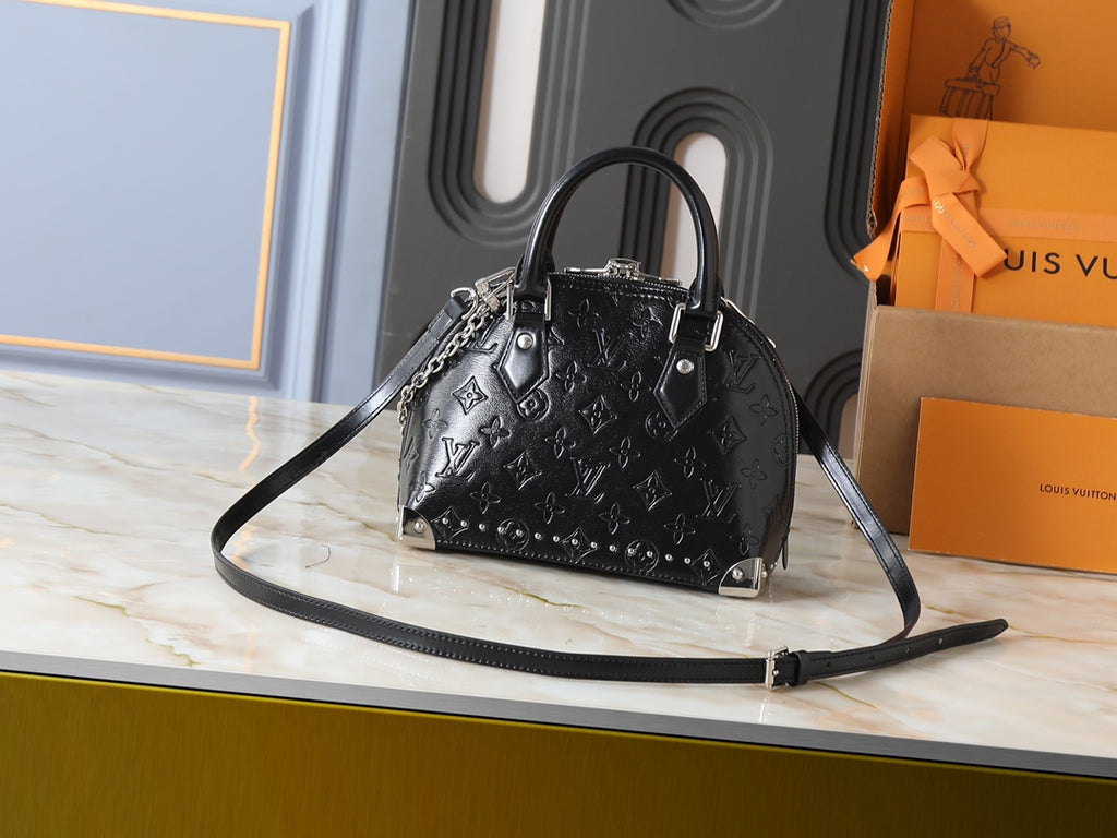 146PE87B Popular leather bag