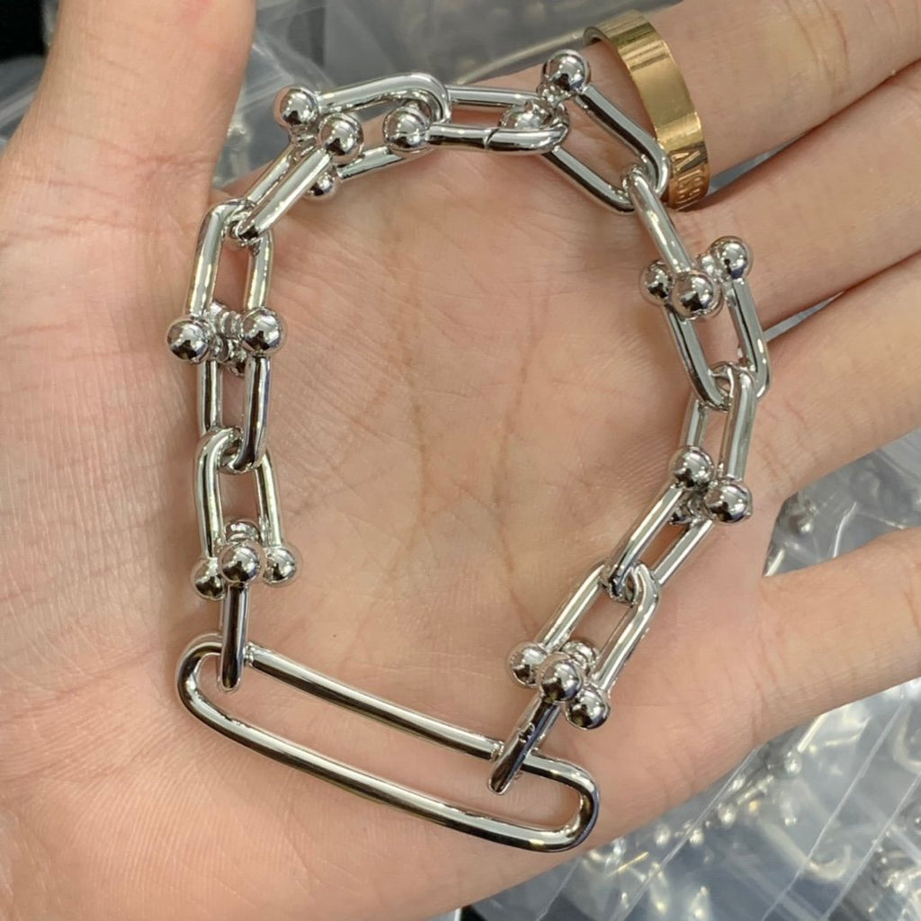 8XT33X  Popular     Earring Bracelets Necklaces