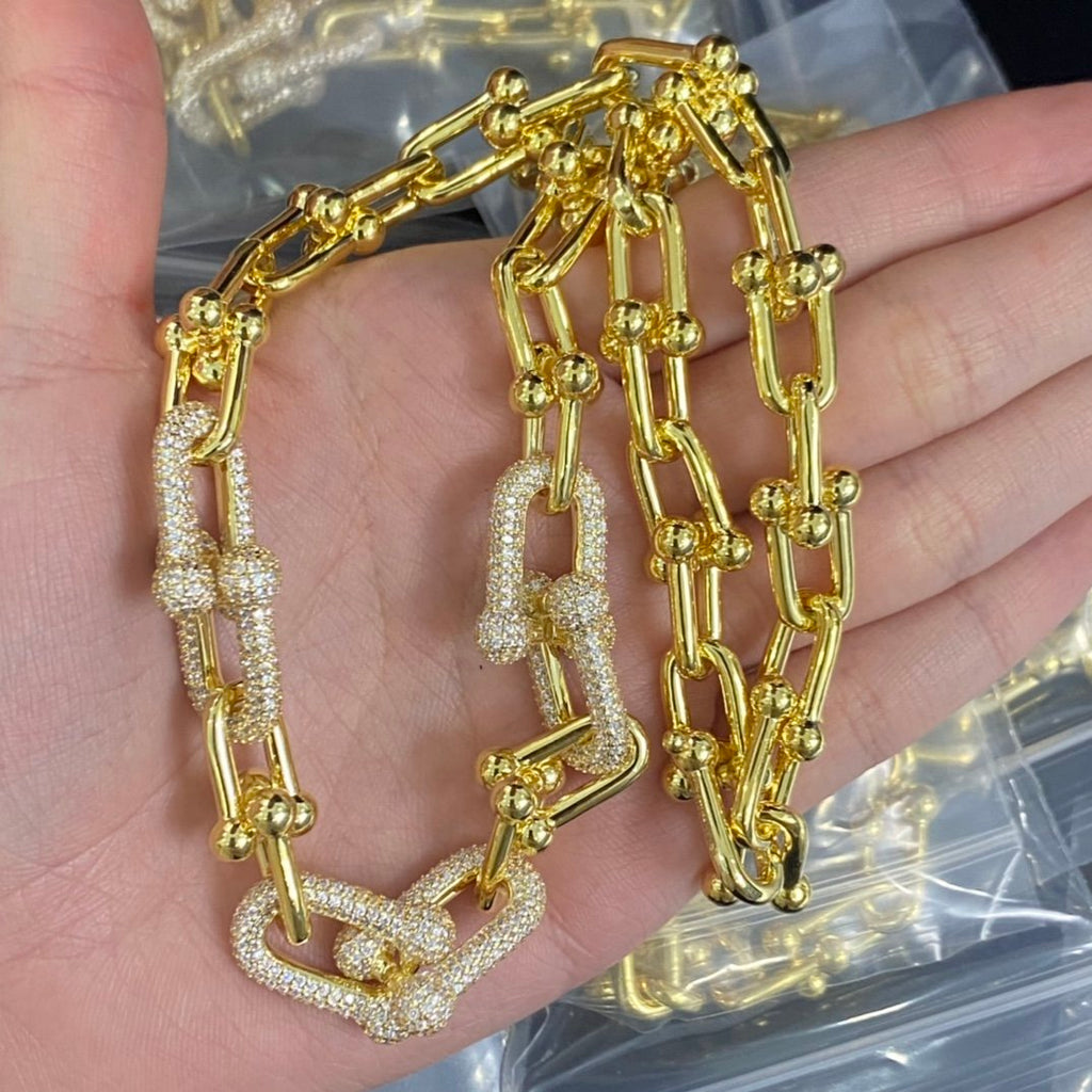 8XT32X  Popular   Earring Bracelets Necklaces