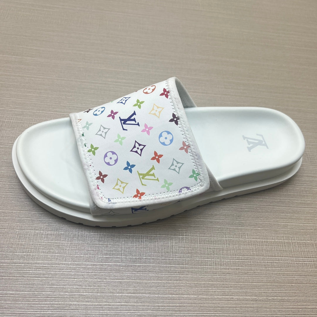 5LE207Z Popular Slippers