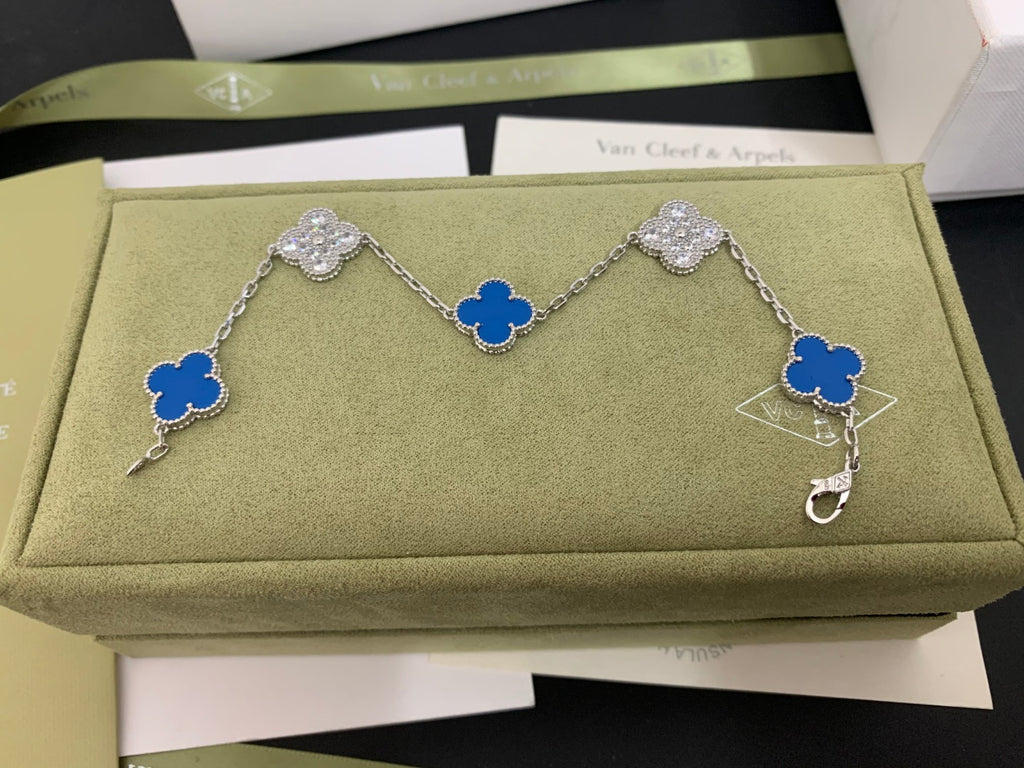 5XVA179K  Popular bracelets 5 flowers normal size1.5cm flower