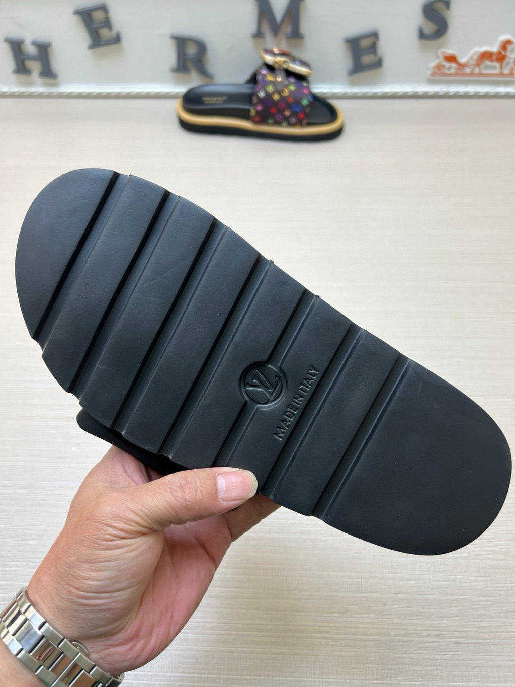 5QE1Z Popular Slippers