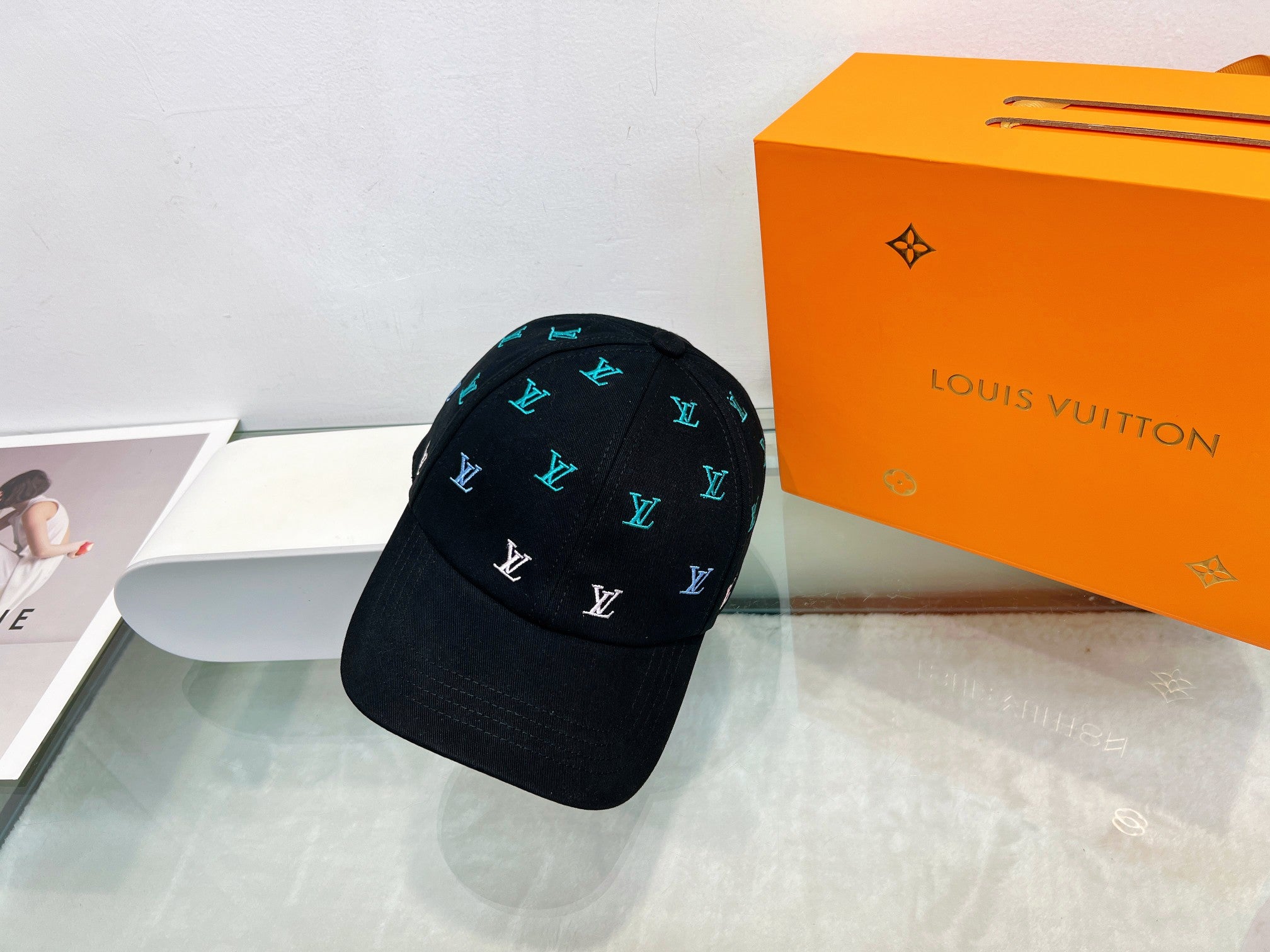 15QE102M Popular  hats